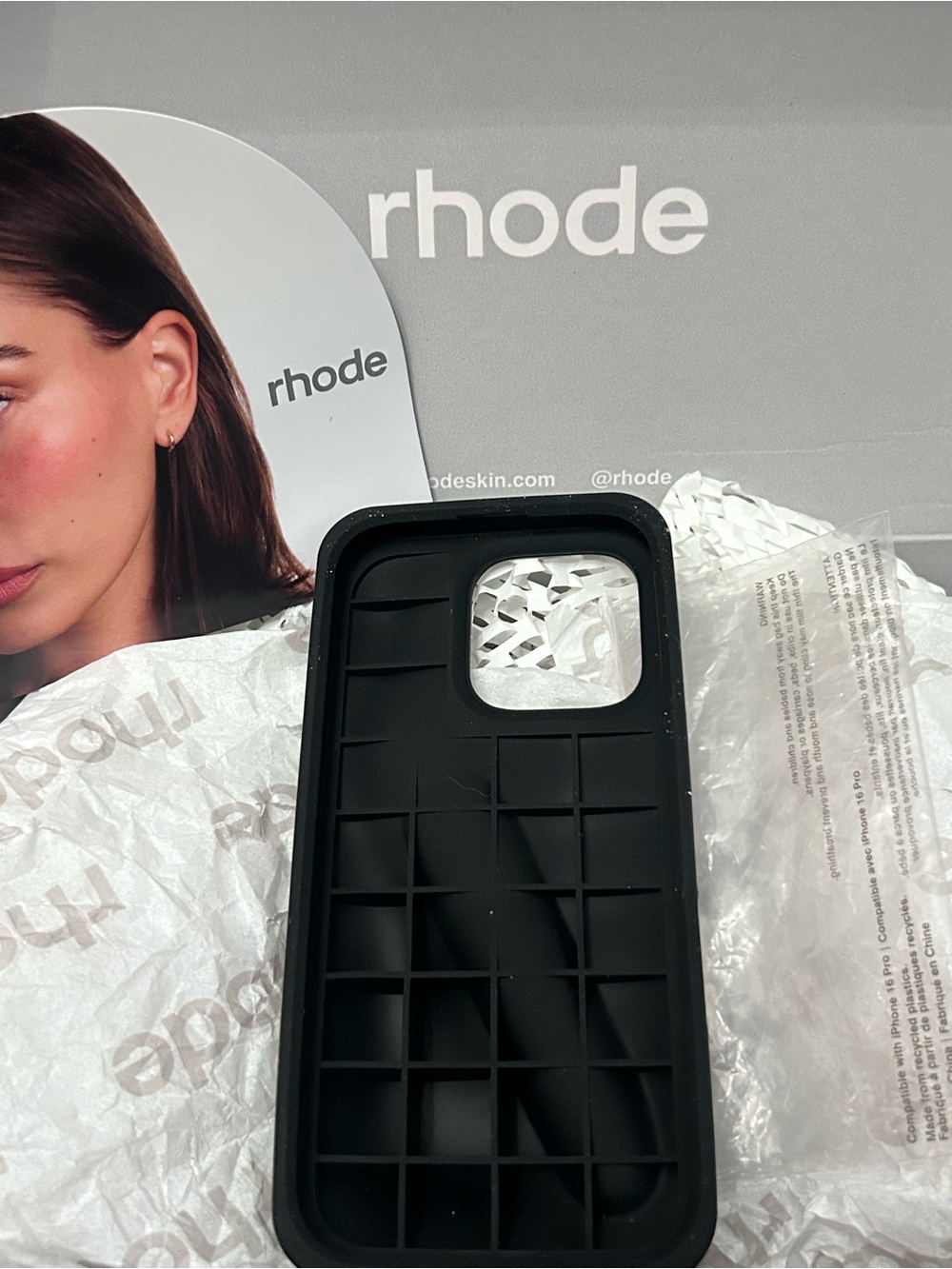 🖤Rhode iPhone Case - Picture 3 of 3